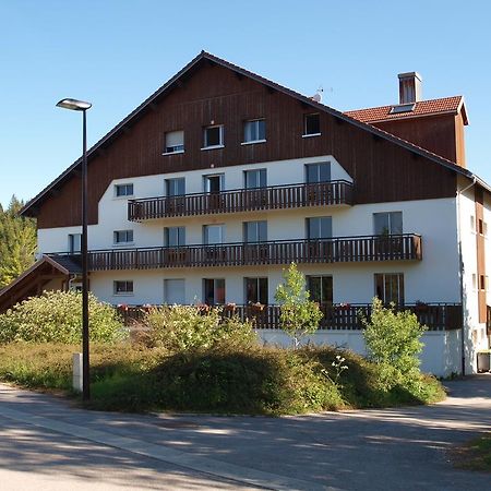La Roche du Trésor Village Vacances Longevilles-Mont-dʼOr Exterior foto